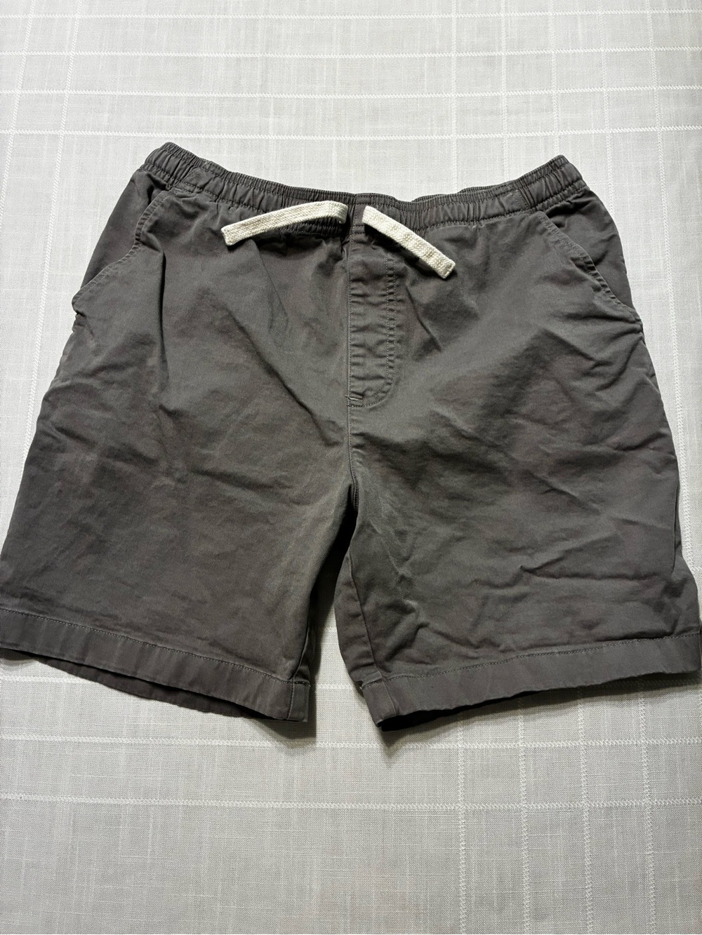 chubbies Dark Gray Drawstring Hybrid Shorts